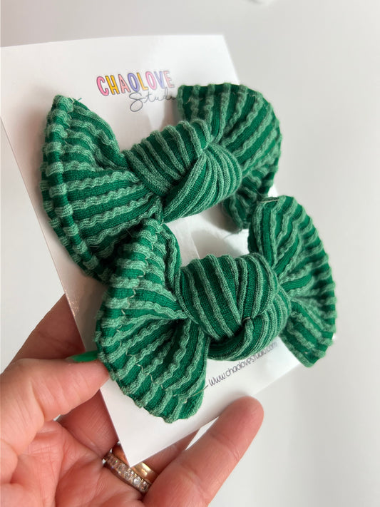 Green Piggies Hair Bows