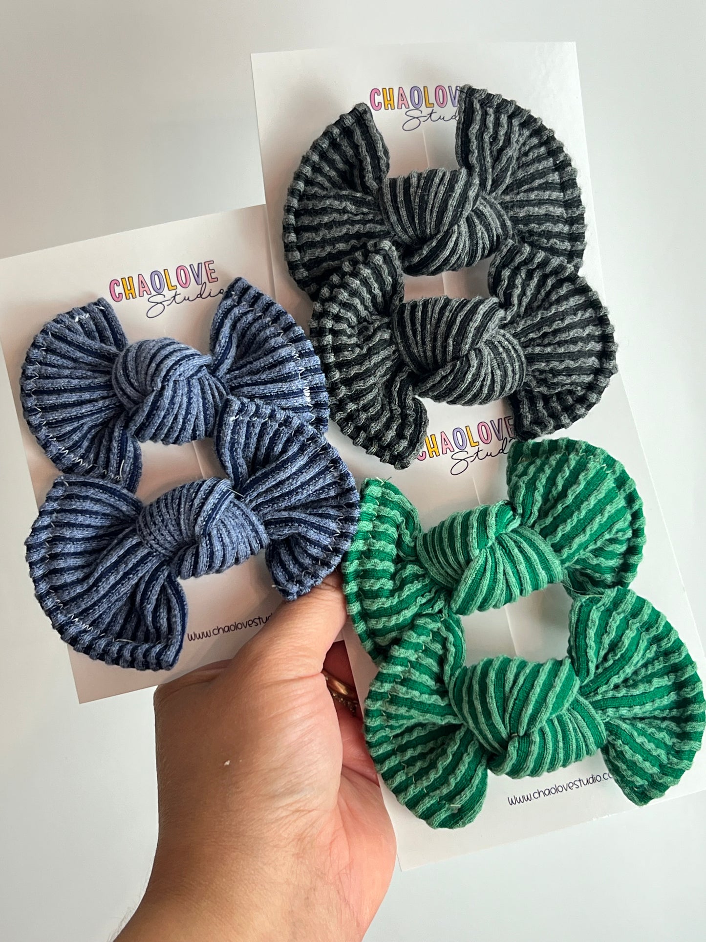 Green Piggies Hair Bows
