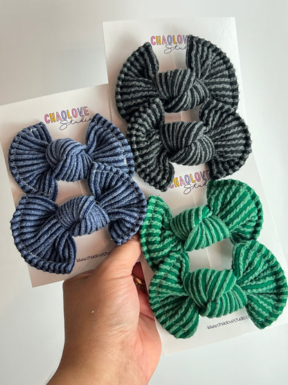 Green Piggies Hair Bows